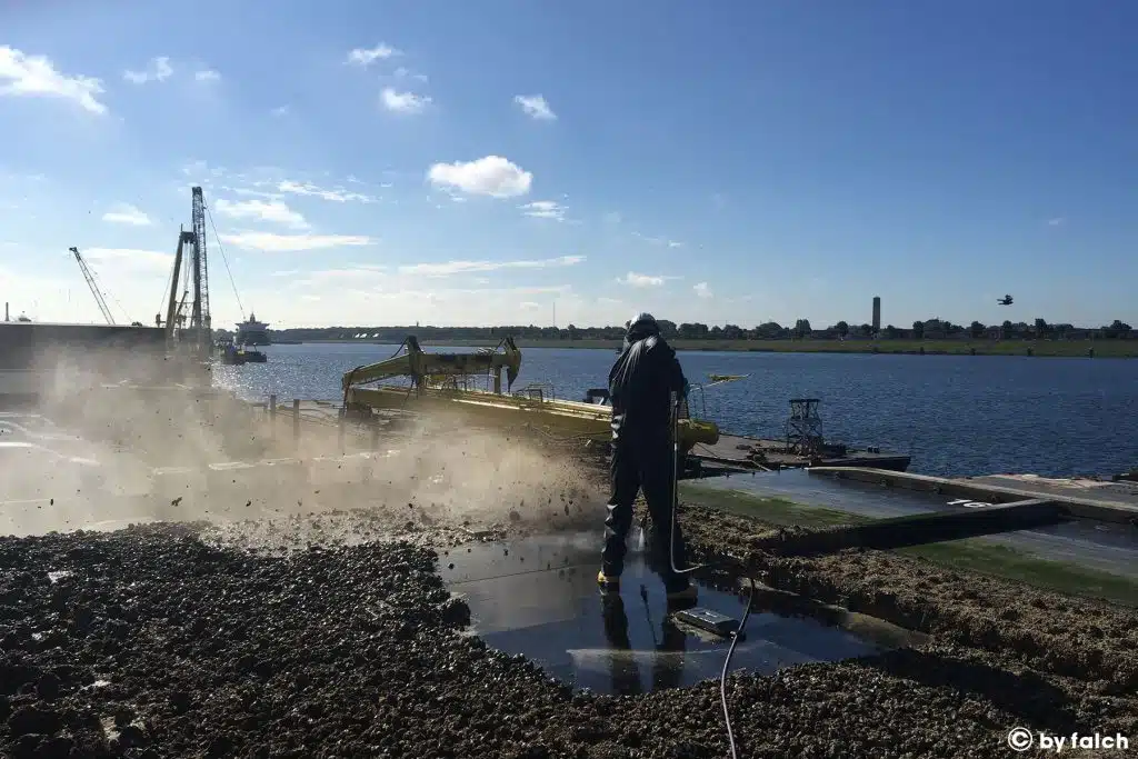 application_cleaning_ships_07