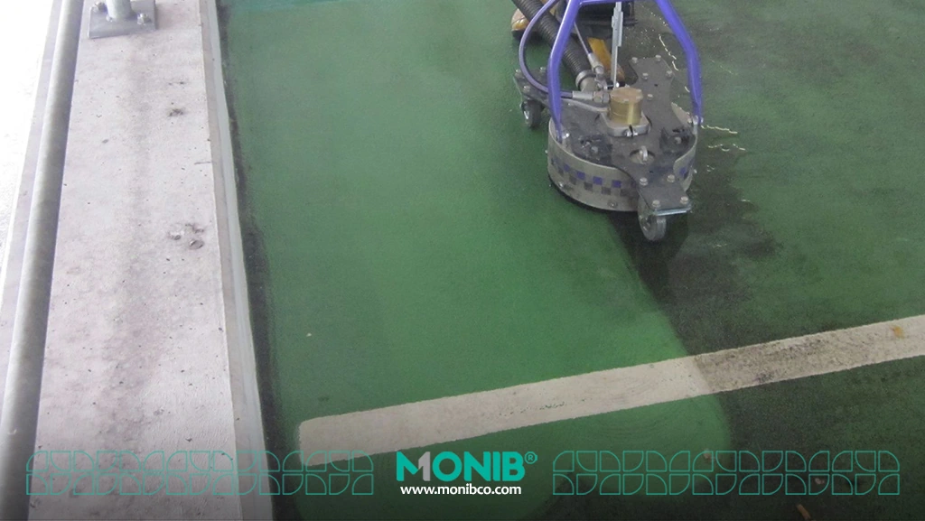 چک لیست نظافت کارخانه: راهکاری برای افزایش بهرهوری و ایمنی در محیطهای صنعتی 1 شستشو سطوح در کاخانجات